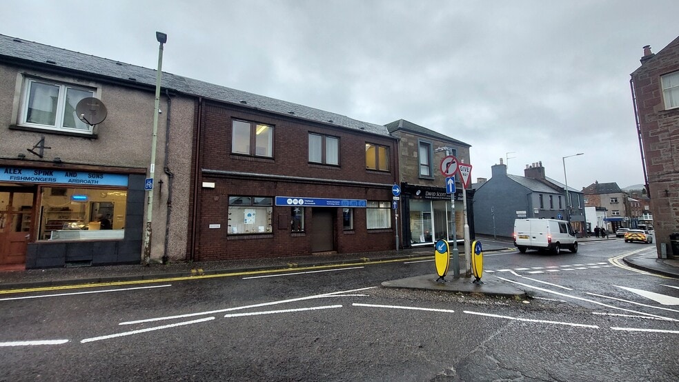 17 Perth St, Blairgowrie for sale - Primary Photo - Image 1 of 6