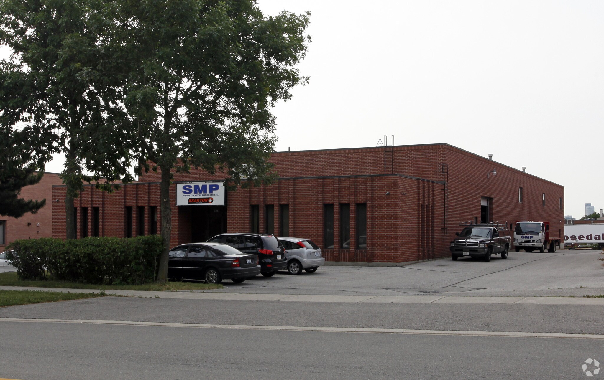 326 Watline Ave, Mississauga, ON for sale Primary Photo- Image 1 of 1