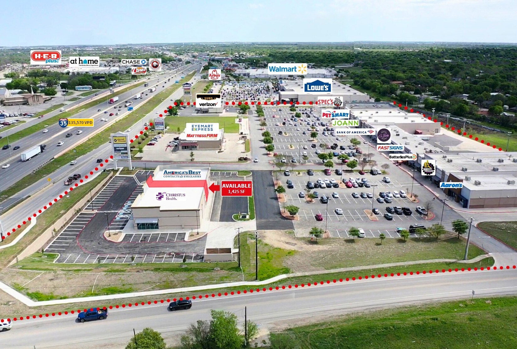 1671 IH 35 South Hwy, New Braunfels, TX à louer Photo du bâtiment- Image 1 de 15