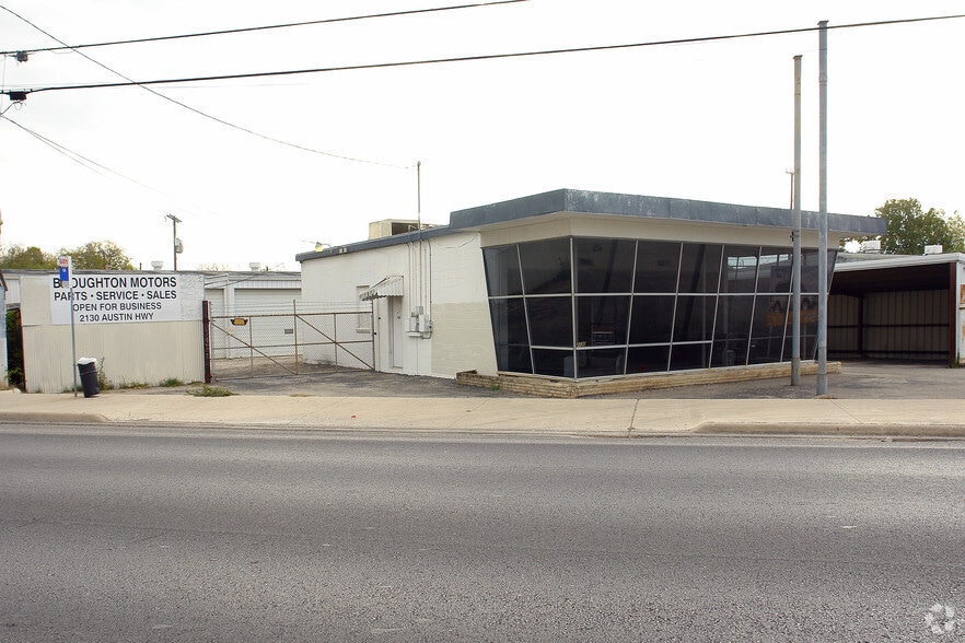 2130 Austin Hwy, San Antonio, TX for sale - Building Photo - Image 2 of 10