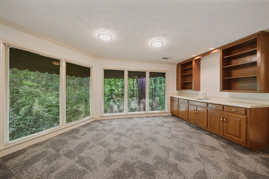 783 Holcomb Bridge Rd, Norcross, GA à vendre - Photo intérieure - Image 3 de 23