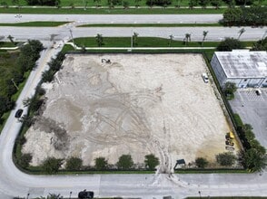 18820 Pines Blvd, Pembroke Pines, FL - Aérien  Vue de la carte - Image1
