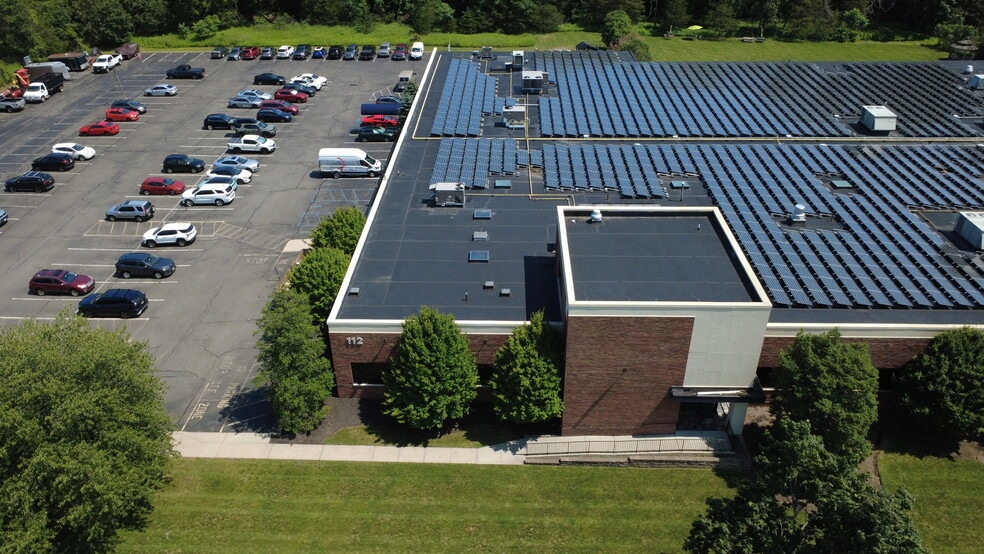 112 Bauer Dr, Oakland, NJ for lease - Building Photo - Image 2 of 6