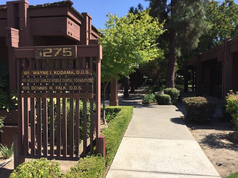 1275 W Shaw Ave, Fresno, CA à louer - Photo du bâtiment - Image 2 de 8