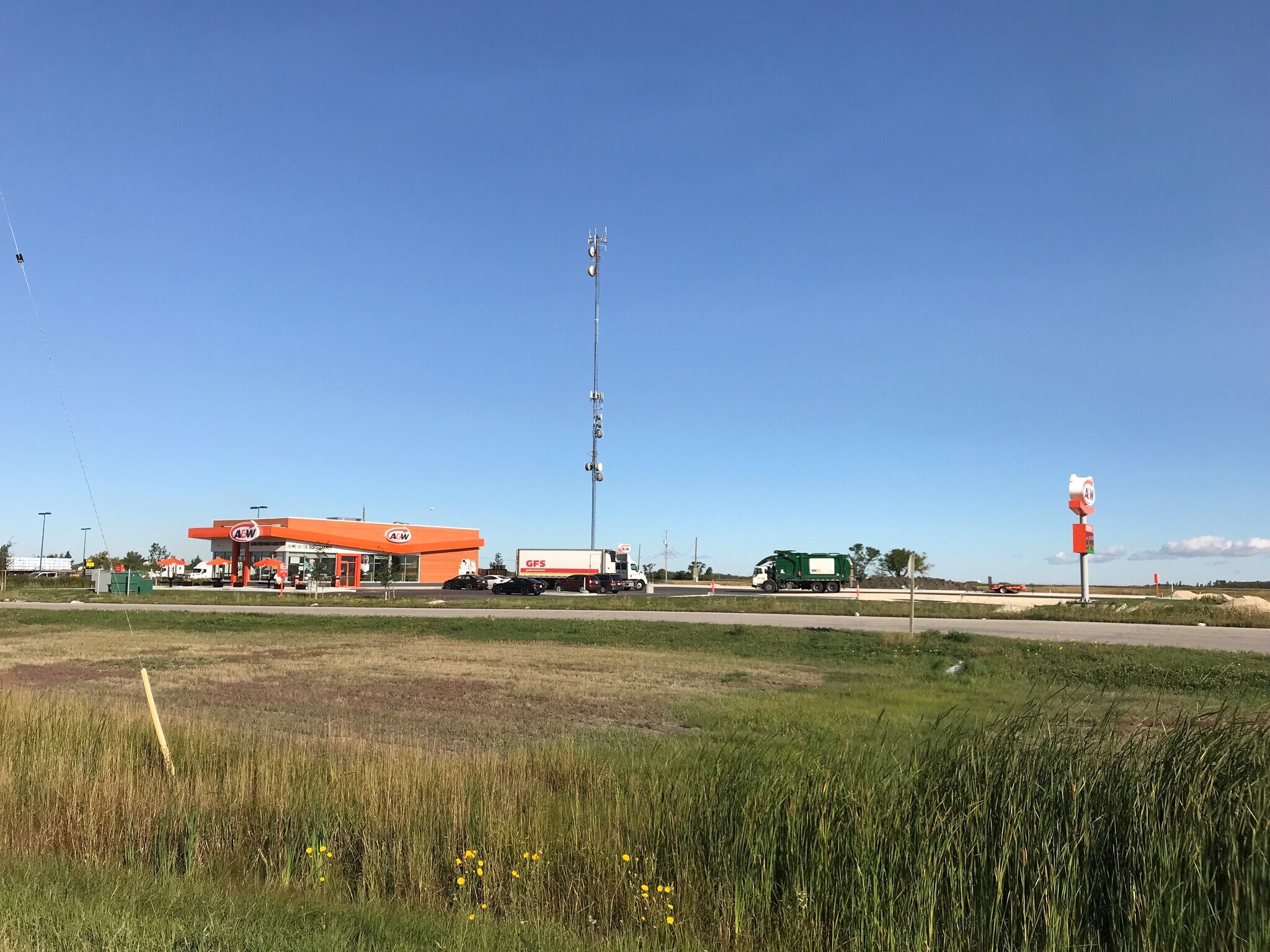 5105 Portage Av, Headingley, MB for lease Primary Photo- Image 1 of 5