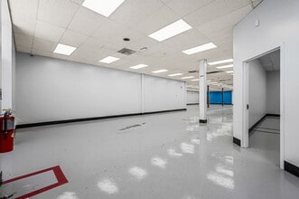 8919 New Falls Rd, Levittown, PA for lease Interior Photo- Image 2 of 21