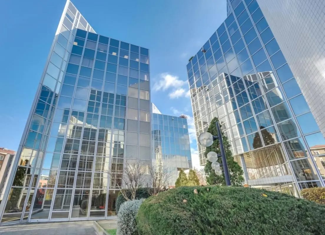 Office in Toulouse for lease Building Photo- Image 1 of 31