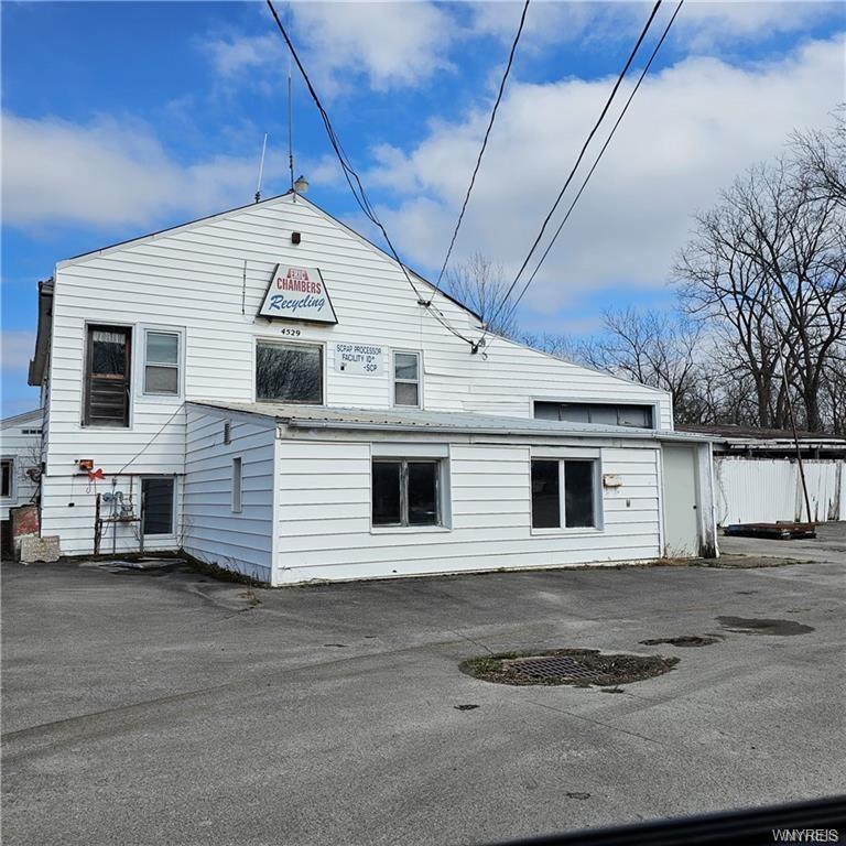 4529 Mill St, Medina, NY à vendre Photo du bâtiment- Image 1 de 7