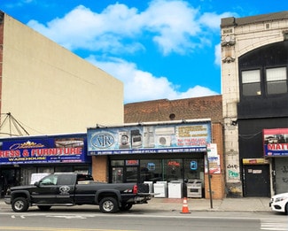 Plus de détails pour 451 E Tremont Ave, Bronx, NY - Commerce de détail à vendre