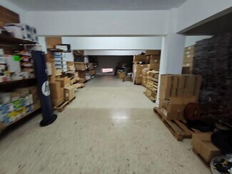 Plus de détails pour Commerce de détail à vendre