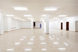 More details for Calle Juan Carlos i, Villa de Otura - Retail for Sale