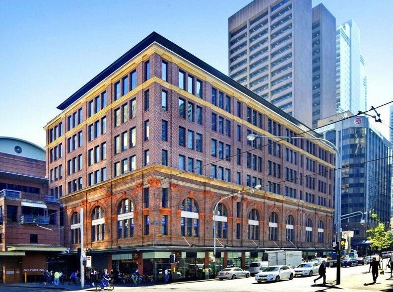 451 Pitt St, Haymarket for sale - Building Photo - Image 3 of 6