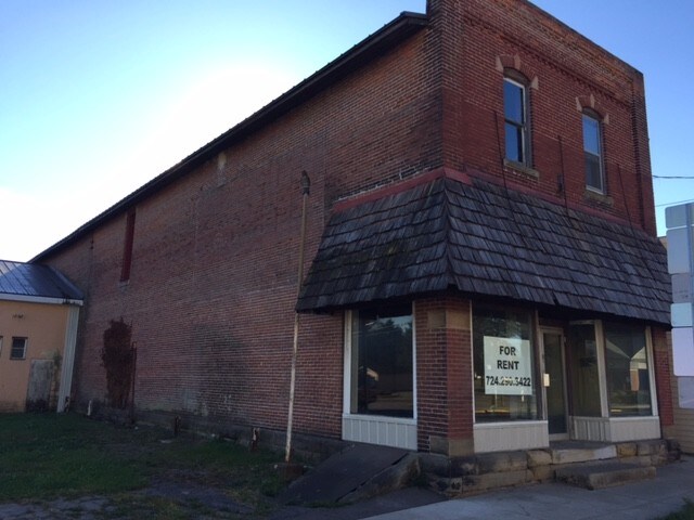 101 S Main St, Harrisville, PA à louer - Photo du bâtiment - Image 3 de 14