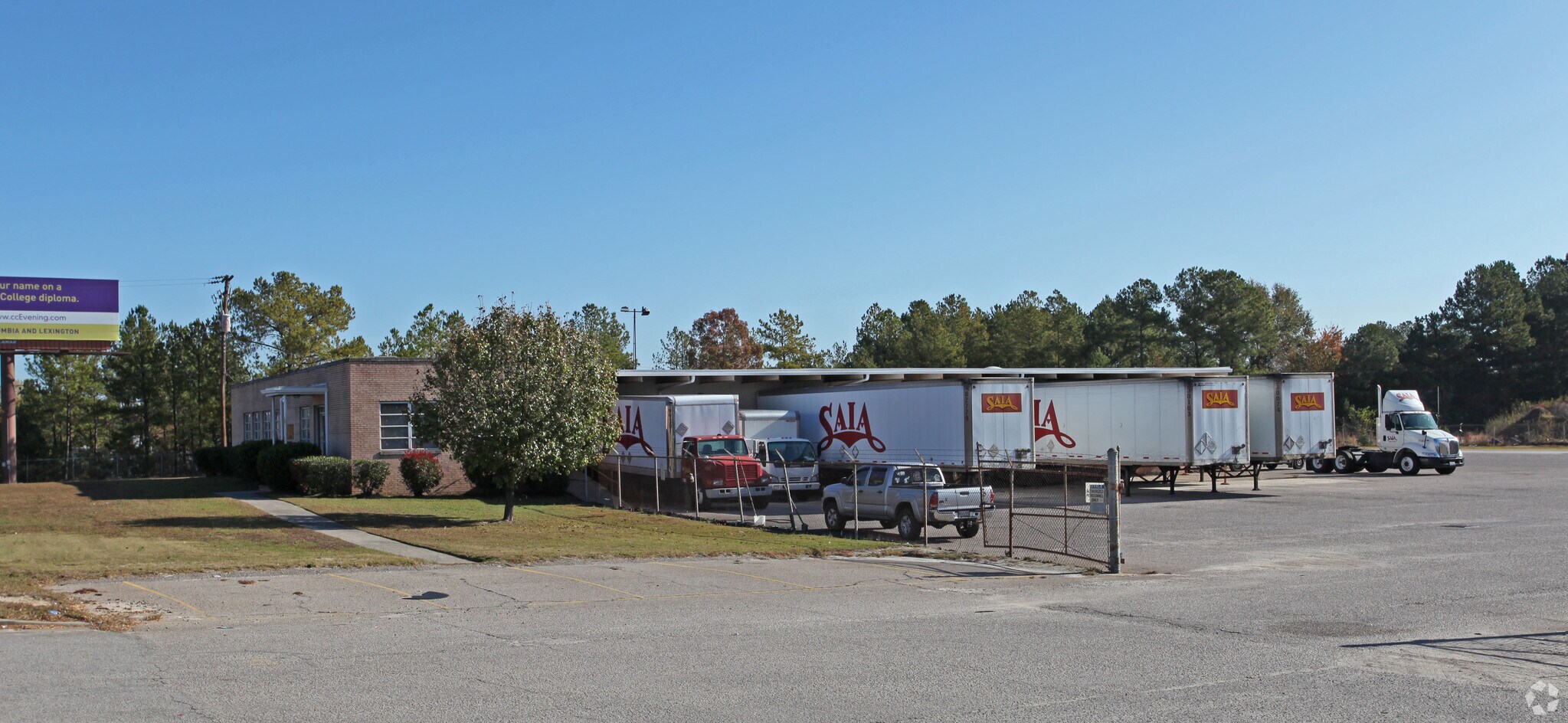2301 Airport Blvd, Cayce, SC for lease Primary Photo- Image 1 of 9