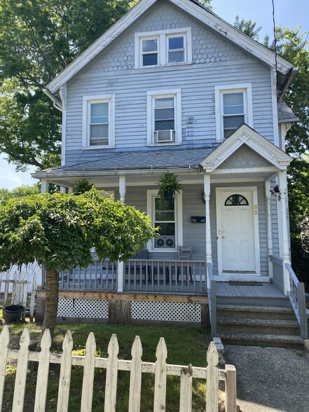 82 Davis St, New Haven, CT à vendre - Photo principale - Image 1 de 17