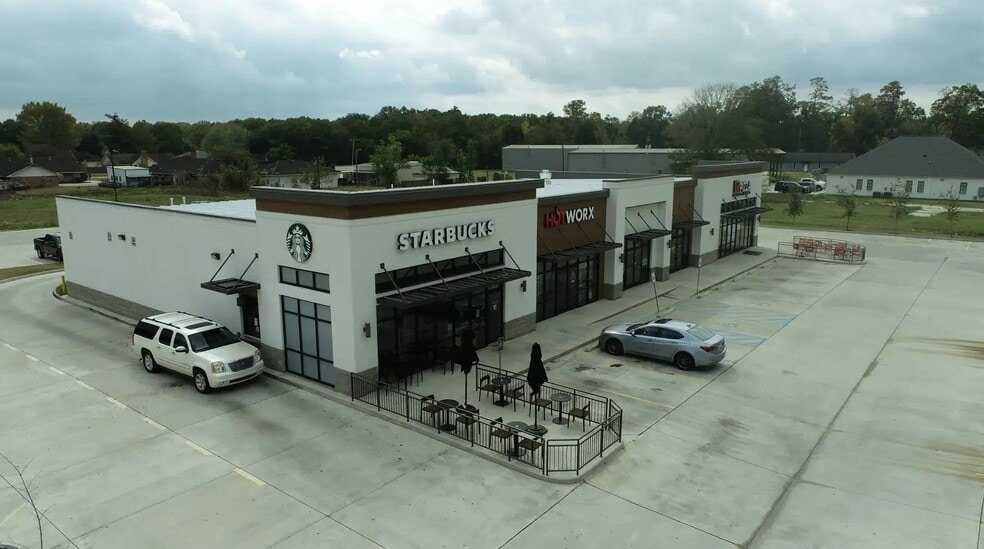 9850 Sullivan Rd, Baton Rouge, LA à louer - Photo du bâtiment - Image 2 de 16