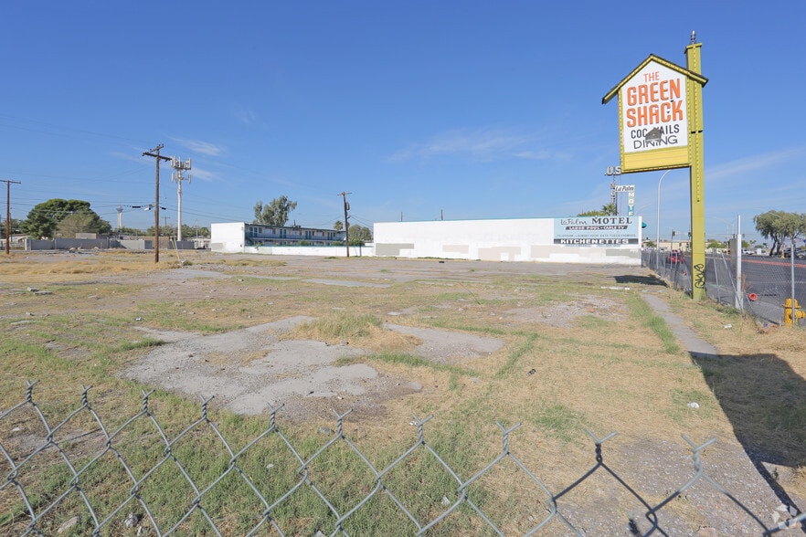 2524 Fremont St, Las Vegas, NV à vendre - Photo du bâtiment - Image 3 de 11