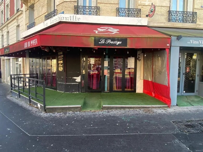 Retail in Pantin for lease - Building Photo - Image 1 of 10