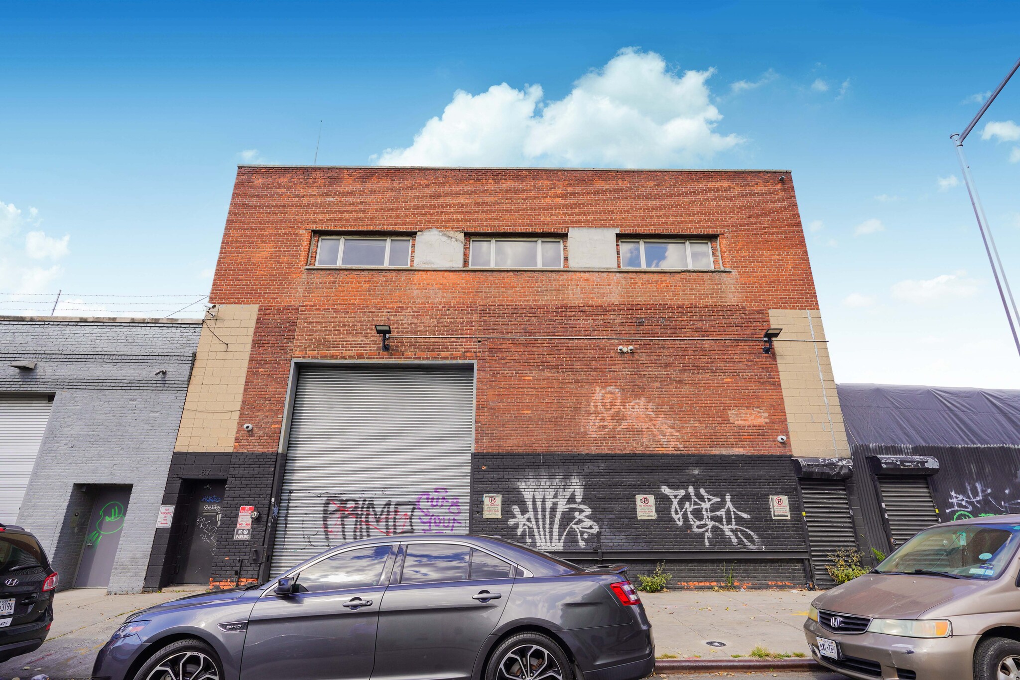 67 Ingraham St, Brooklyn, NY for lease Building Photo- Image 1 of 12