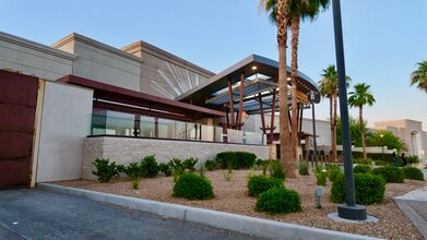 1397 Galleria Dr, Henderson, NV à louer Photo du bâtiment- Image 1 de 6