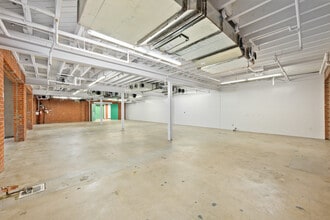 2440 S Sepulveda Blvd, Los Angeles, CA à louer Photo intérieure- Image 2 de 4