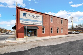 Plus de détails pour 601 Conner St, Noblesville, IN - Commerce de détail à louer