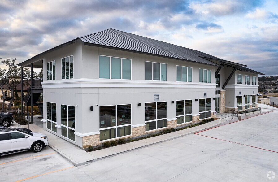 3216 Napier Park, Shavano Park, TX à louer - Photo du bâtiment - Image 2 de 26