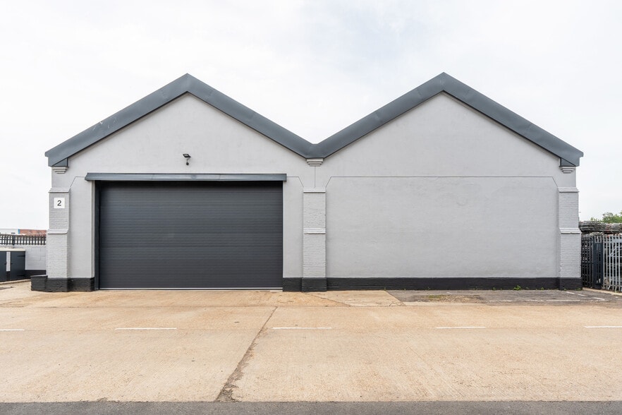 2 Chickenhall Ln, Eastleigh for lease - Building Photo - Image 3 of 6