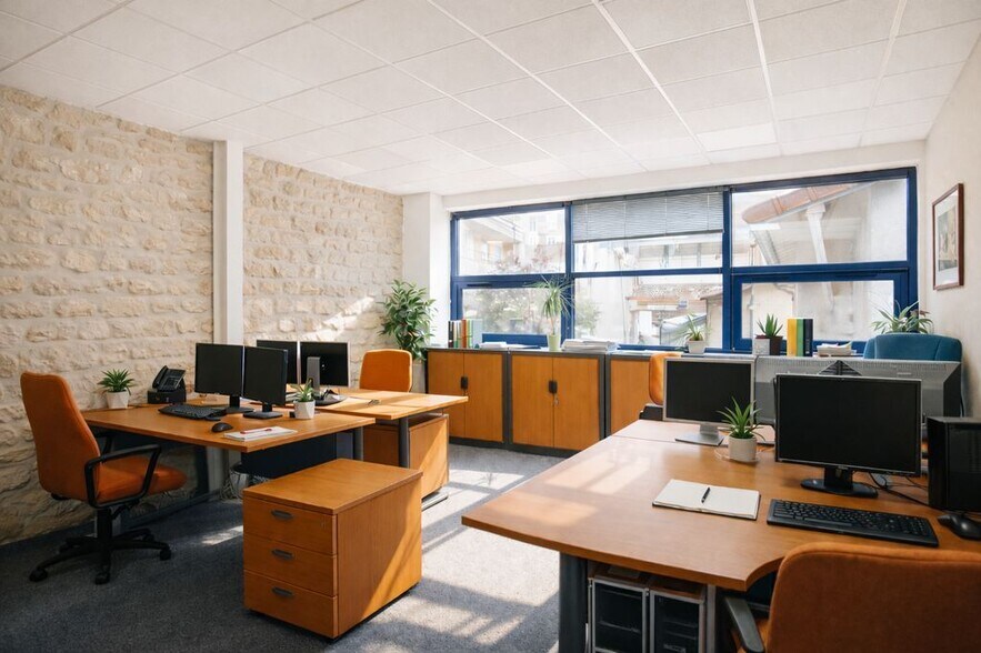 9 Impasse Milord, Paris for lease - Interior Photo - Image 2 of 10