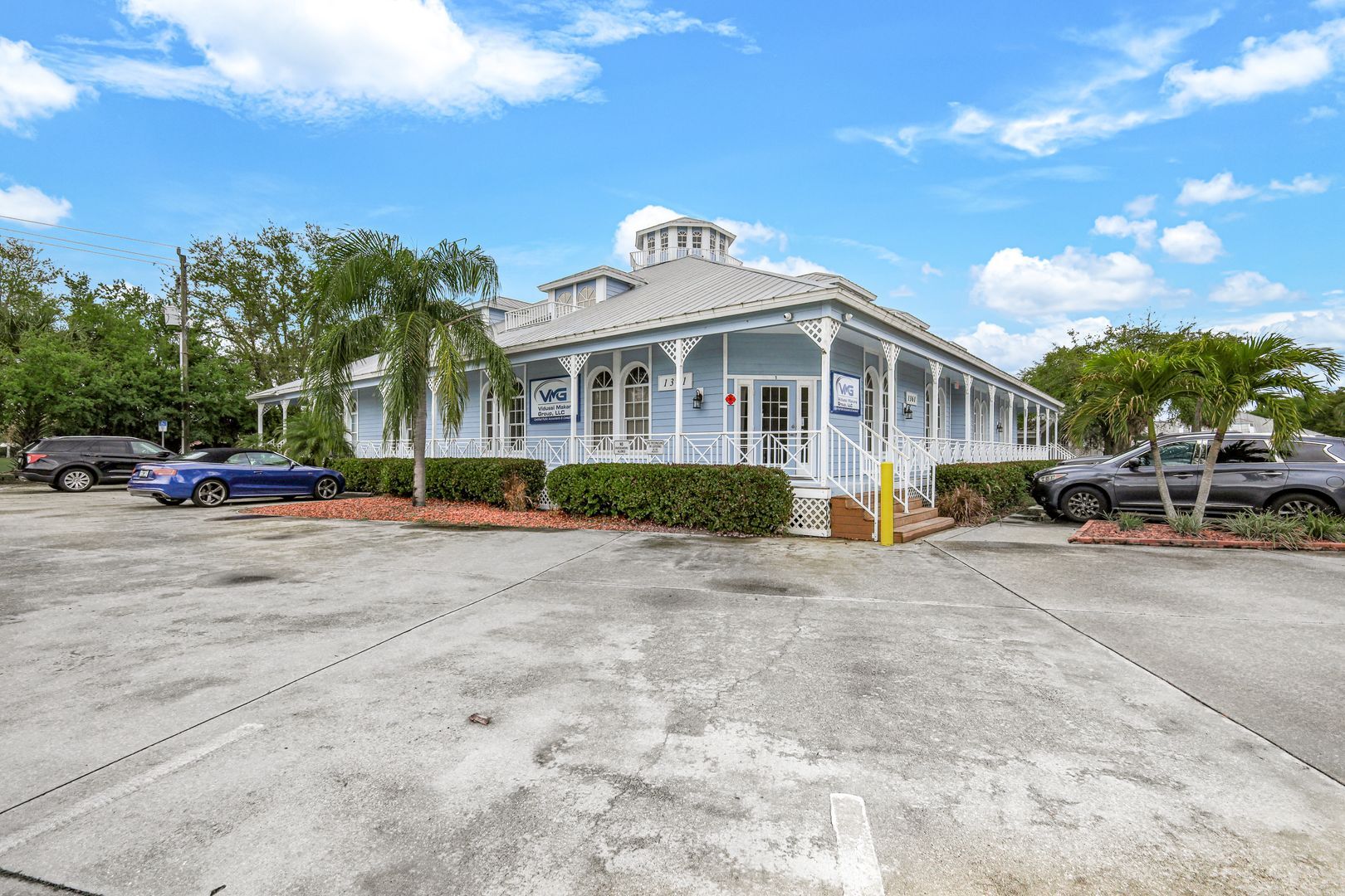 1361 Royal Palm Square Blvd, Fort Myers, FL à louer Photo du bâtiment- Image 1 de 16