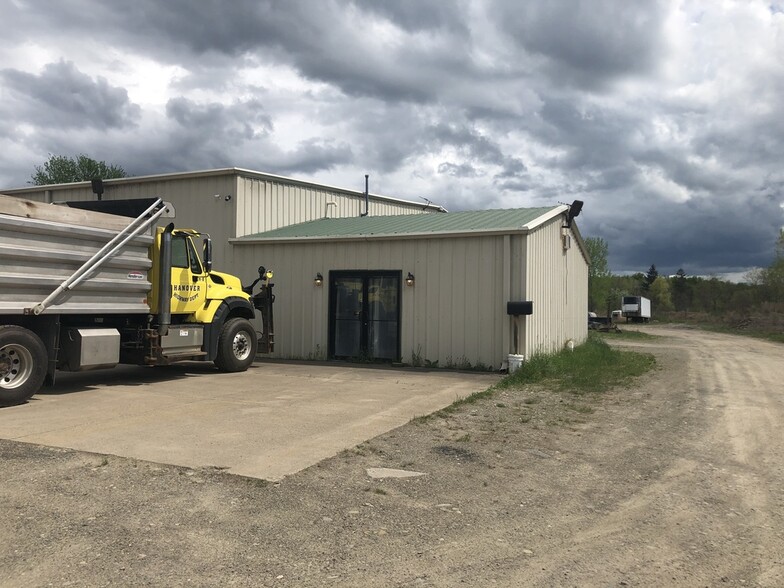 4849 W Lake Rd, Dunkirk, NY à louer - Photo du bâtiment - Image 3 de 10
