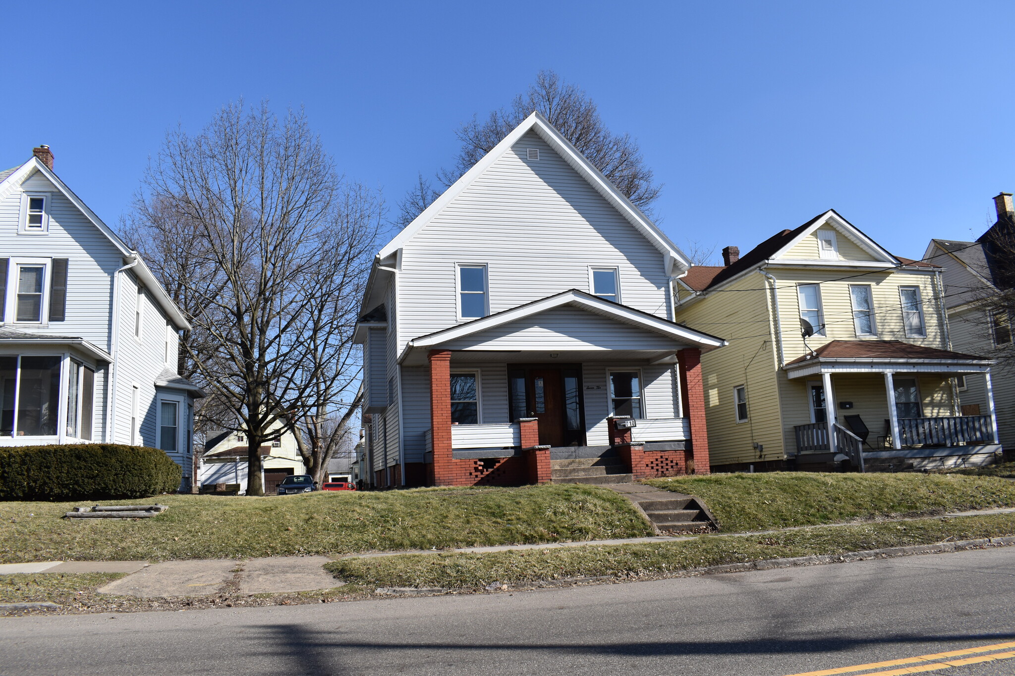 710 Harrison Ave SW, Canton, OH à vendre Photo principale- Image 1 de 2