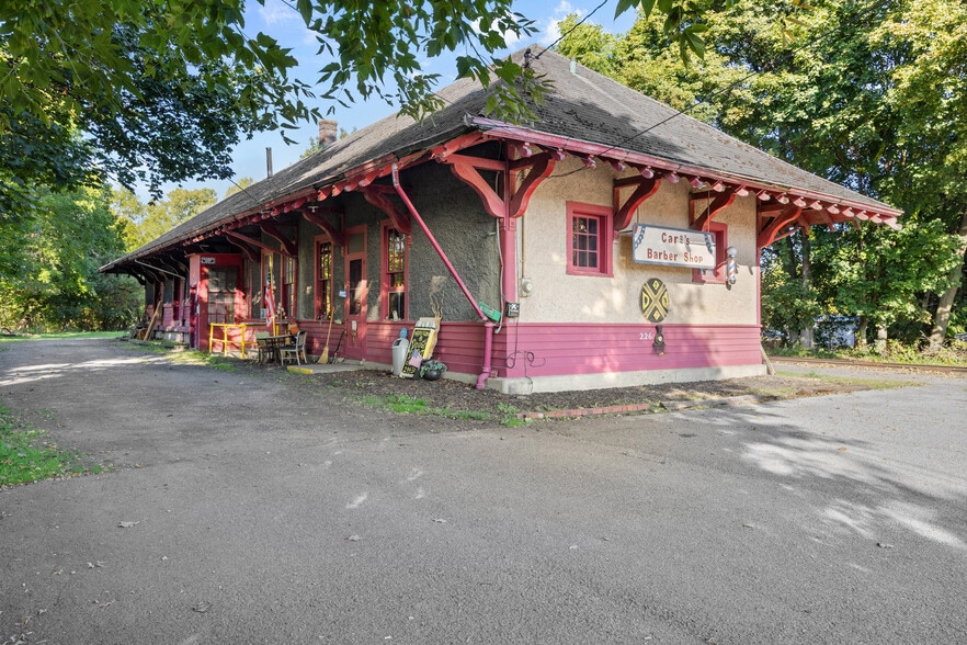 234 North St, Caledonia, NY for sale - Building Photo - Image 2 of 20