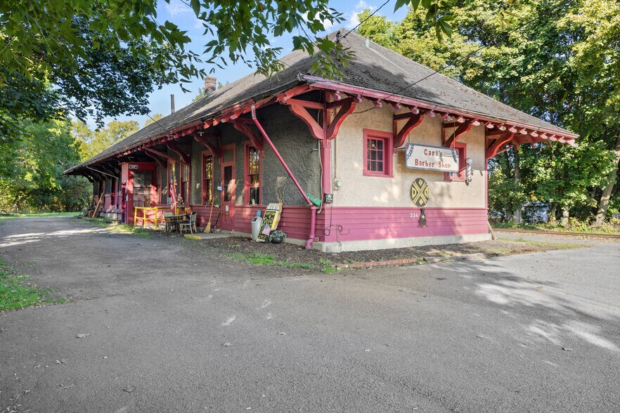 234 North St, Caledonia, NY à vendre - Photo du bâtiment - Image 2 de 20