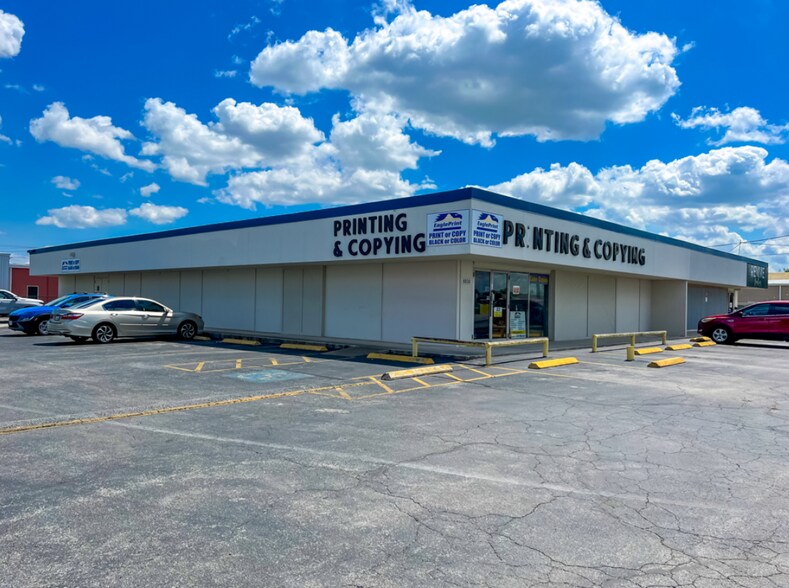 8934 Broadway St, San Antonio, TX for lease - Building Photo - Image 1 of 15