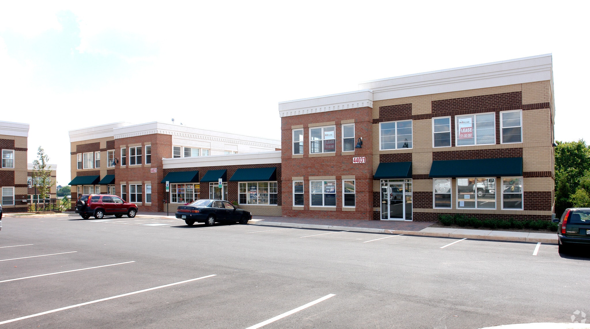 44031 Pipeline Plz, Ashburn, VA for lease Primary Photo- Image 1 of 13