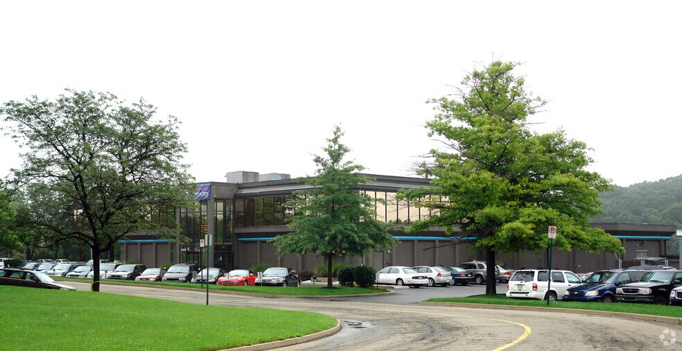 101 Corbett Ct, Pittsburgh, PA à vendre - Photo principale - Image 1 de 10