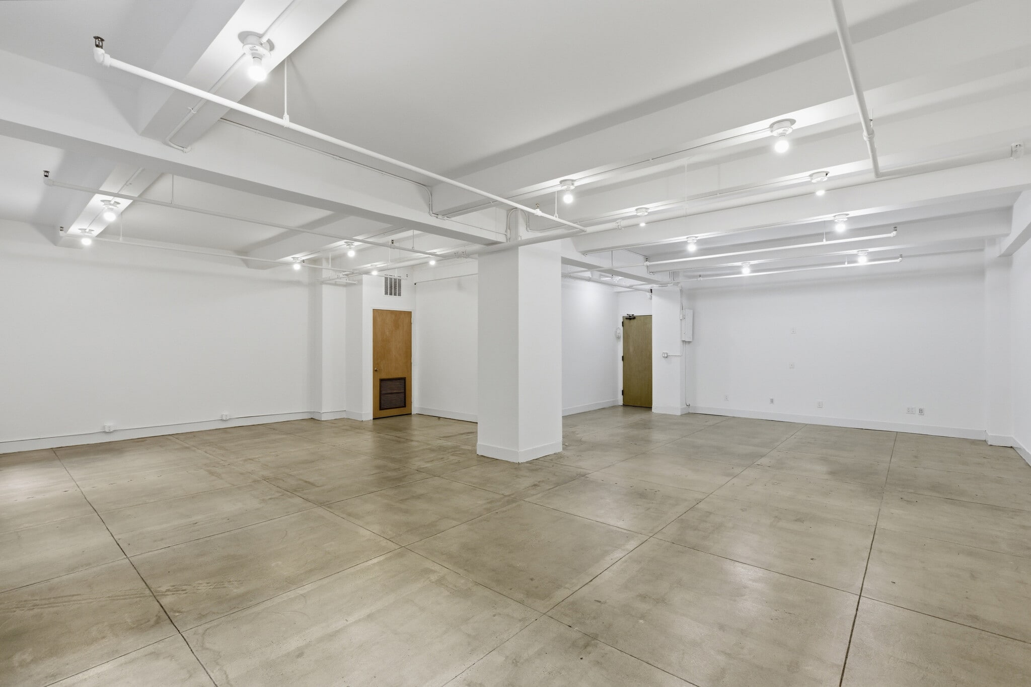 401 Broadway, New York, NY for lease Interior Photo- Image 1 of 4