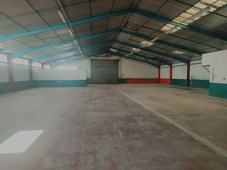 Industrial in Montélimar for lease - Interior Photo - Image 2 of 4