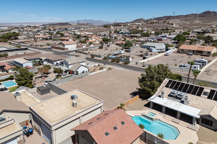 412 N Kiel St, Henderson, NV for sale - Building Photo - Image 2 of 9