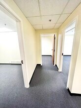 15446 NE Bel Red Rd, Redmond, WA for lease Interior Photo- Image 2 of 9