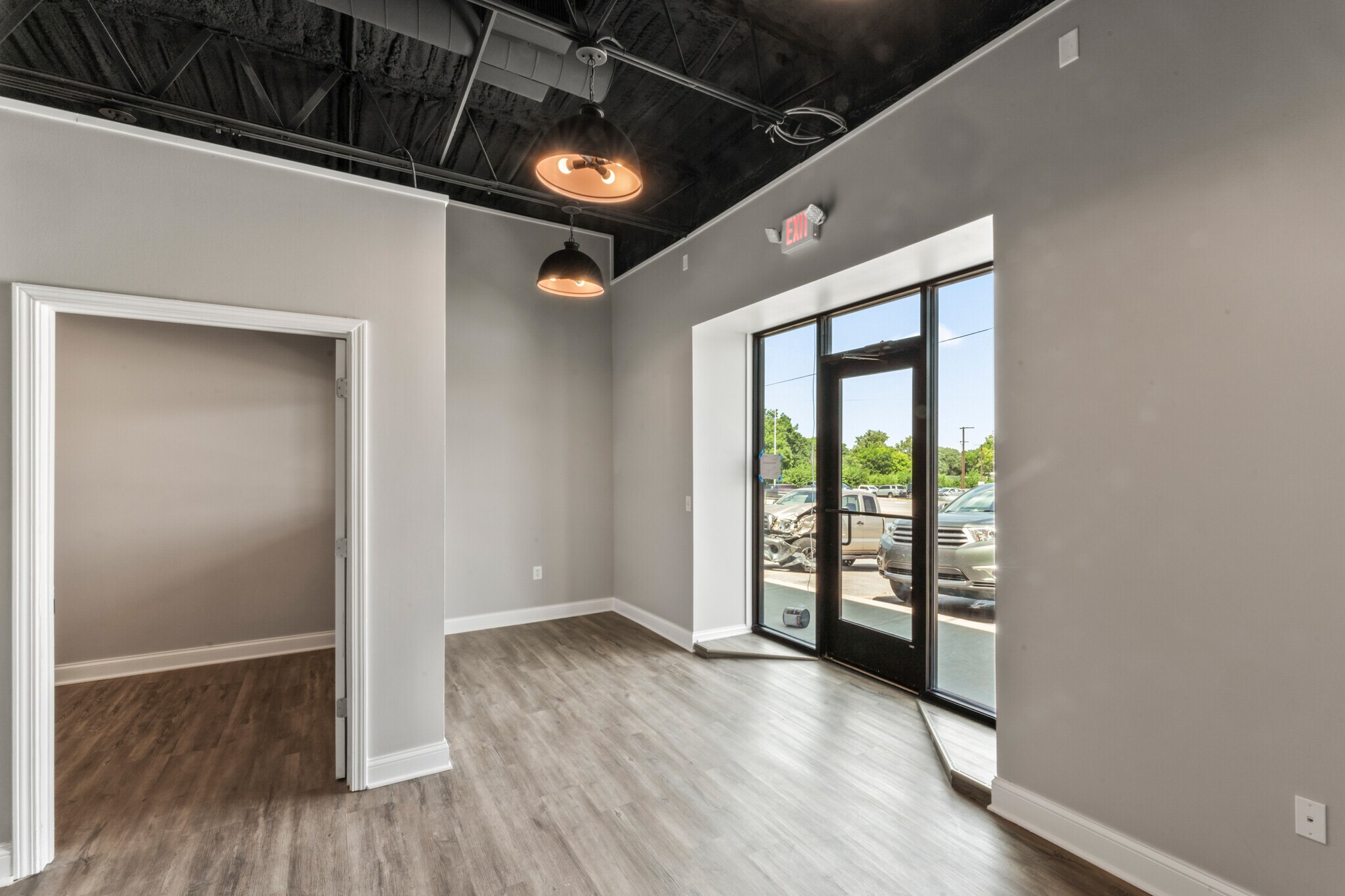 7801-7811 Shawnee Mission Pky, Overland Park, KS à vendre Photo du bâtiment- Image 1 de 1