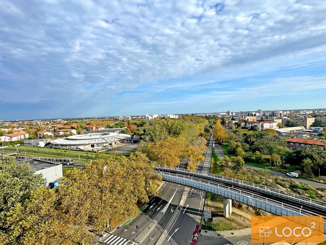 Rond Point Basso Cambo, Toulouse à vendre Photo du bâtiment- Image 1 de 8