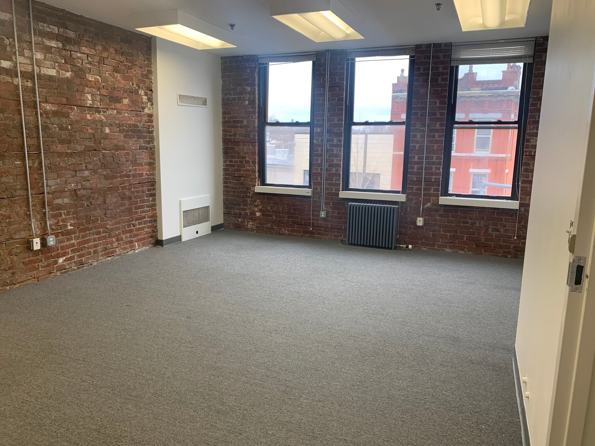 64 Wall St, Norwalk, CT à louer Photo intérieure- Image 1 de 3