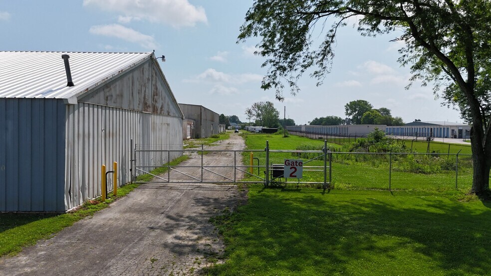 600 Albert Rd, Brookville, OH à louer - Photo du bâtiment - Image 3 de 7