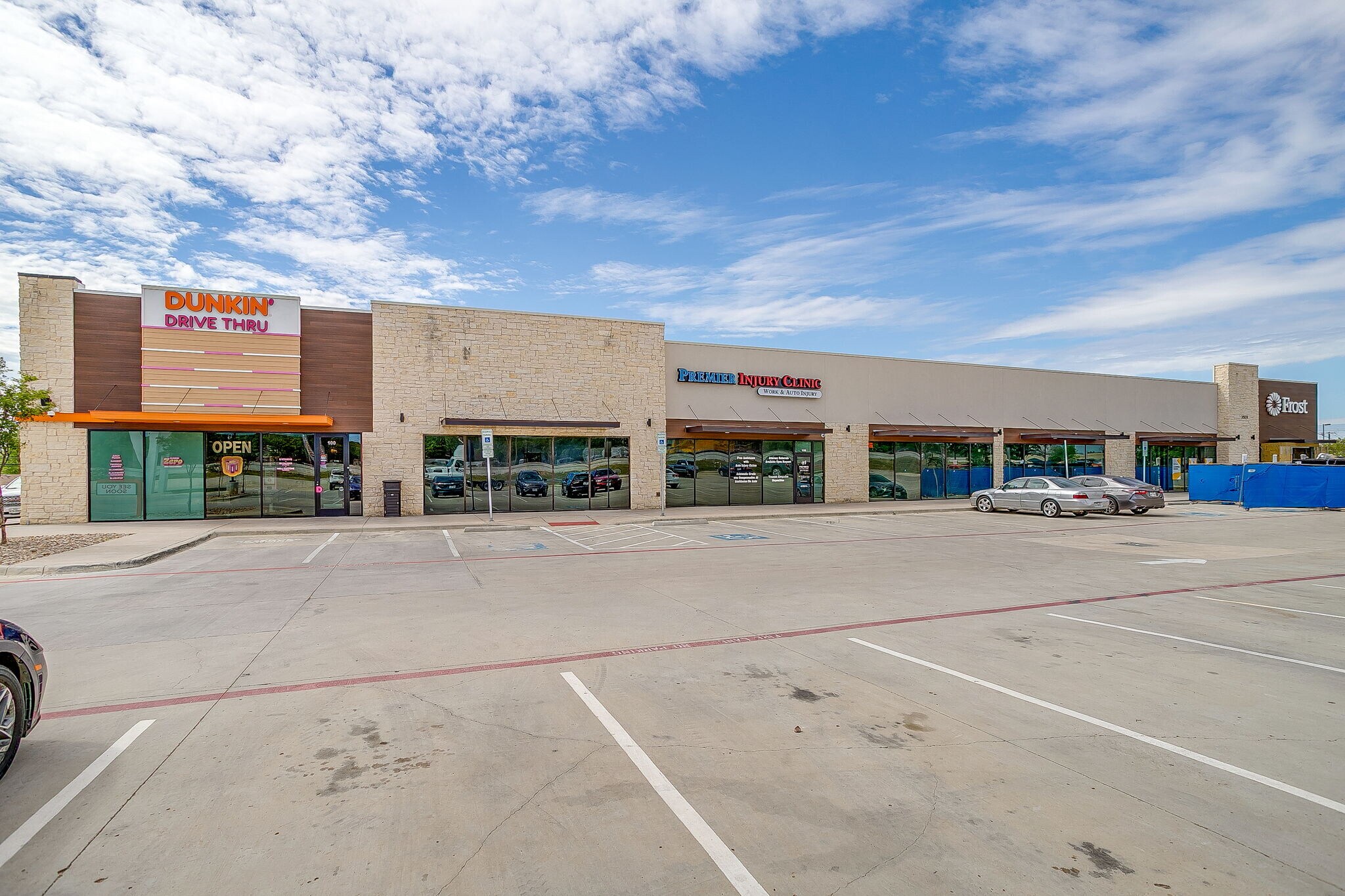 3501 Forest Hill Cir, Forest Hill, TX for lease Primary Photo- Image 1 of 11