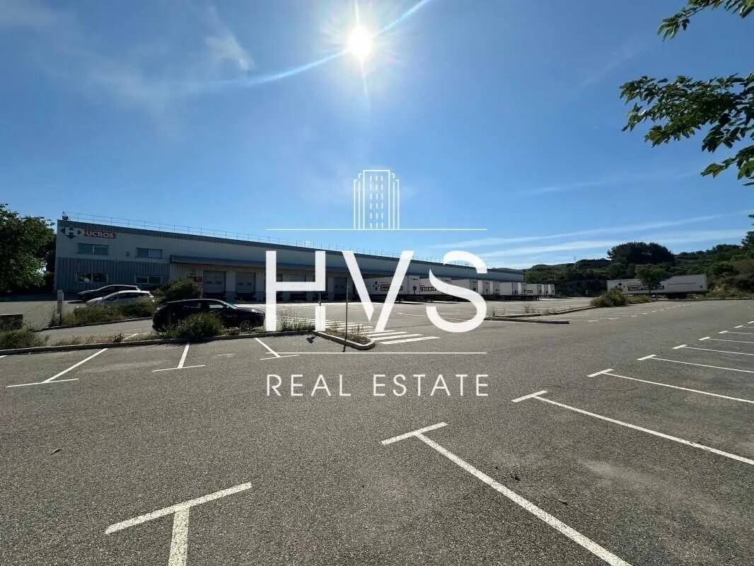 Industrial in Gignac-la-Nerthe for lease Building Photo- Image 1 of 4