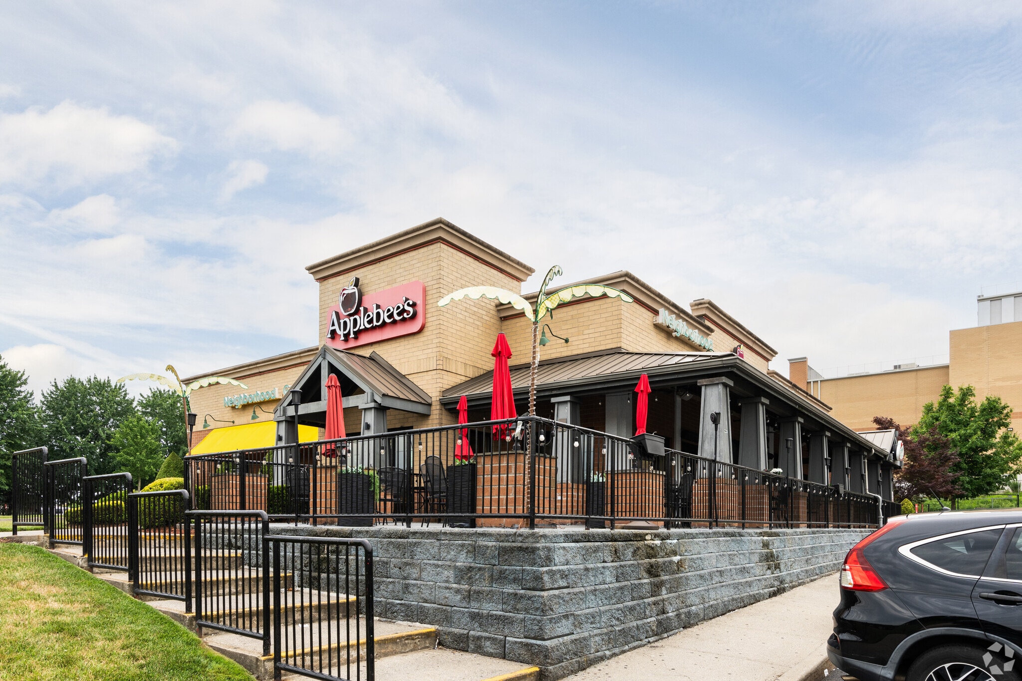 2720 Veterans Rd W, Staten Island, NY for sale Primary Photo- Image 1 of 3