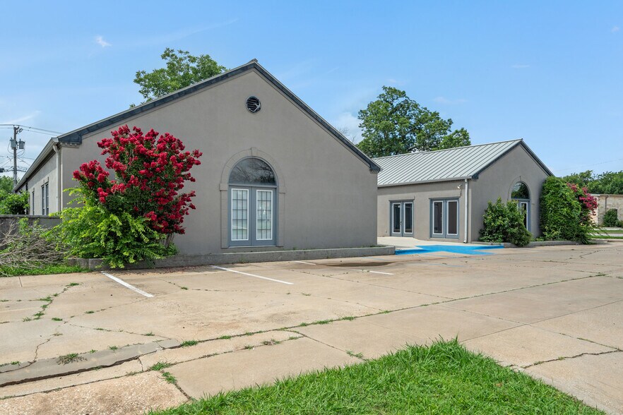 1501 Brook Ave, Wichita Falls, TX à vendre - Photo du bâtiment - Image 2 de 10