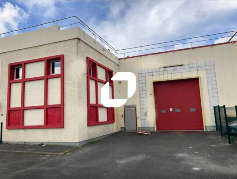 Flex in Choisy-le-Roi for lease - Building Photo - Image 2 of 7